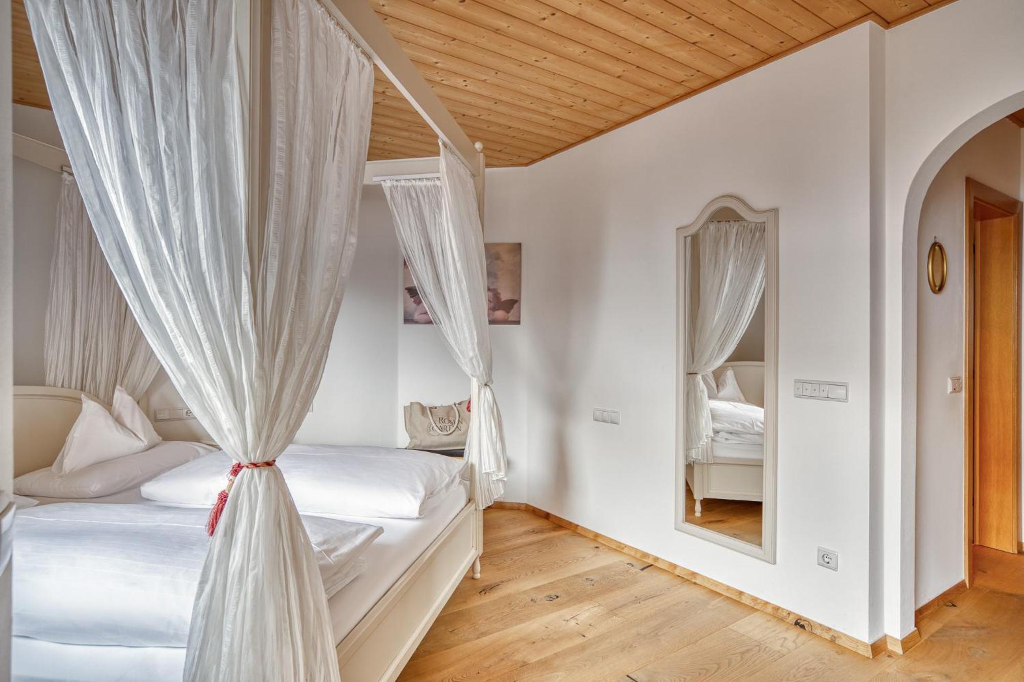 Hotel Berghaus Rosengarten Nova Levante Ruang foto