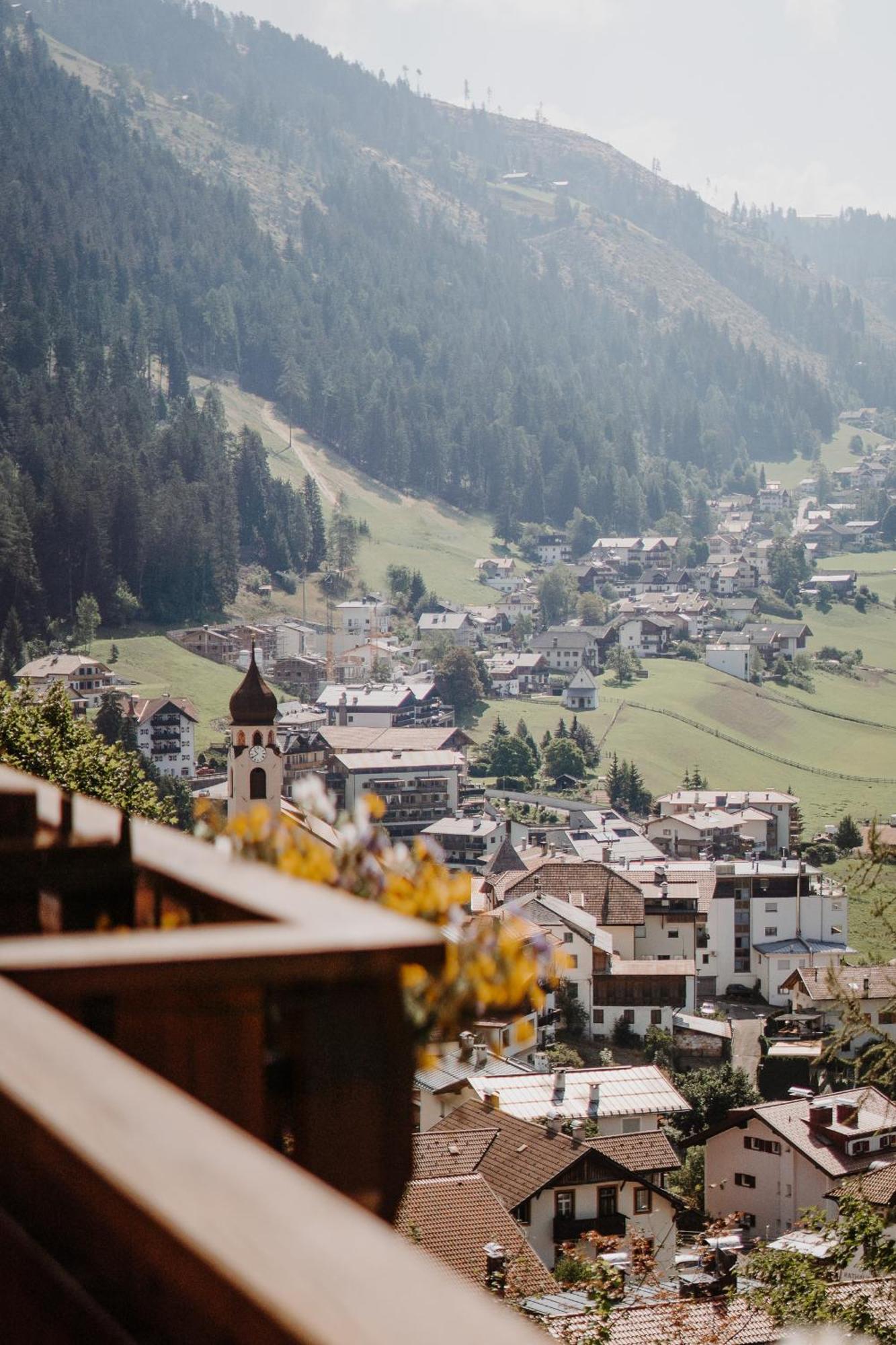Hotel Berghaus Rosengarten Nova Levante Bagian luar foto