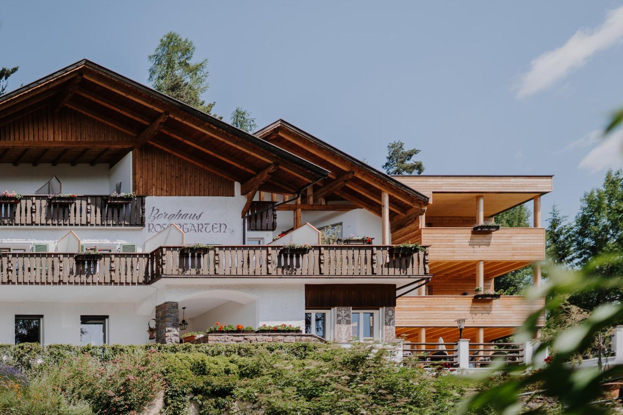 Hotel Berghaus Rosengarten Nova Levante Bagian luar foto