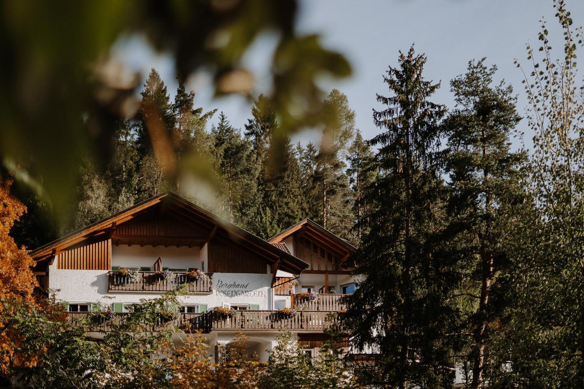 Hotel Berghaus Rosengarten Nova Levante Bagian luar foto